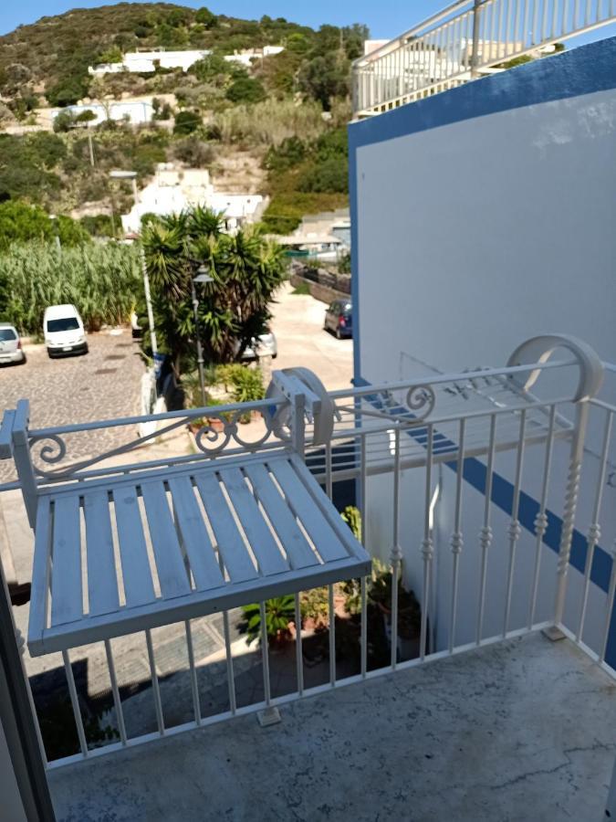 Il monolocale verde pesci conchiglie e stelle marine Ponza Esterno foto